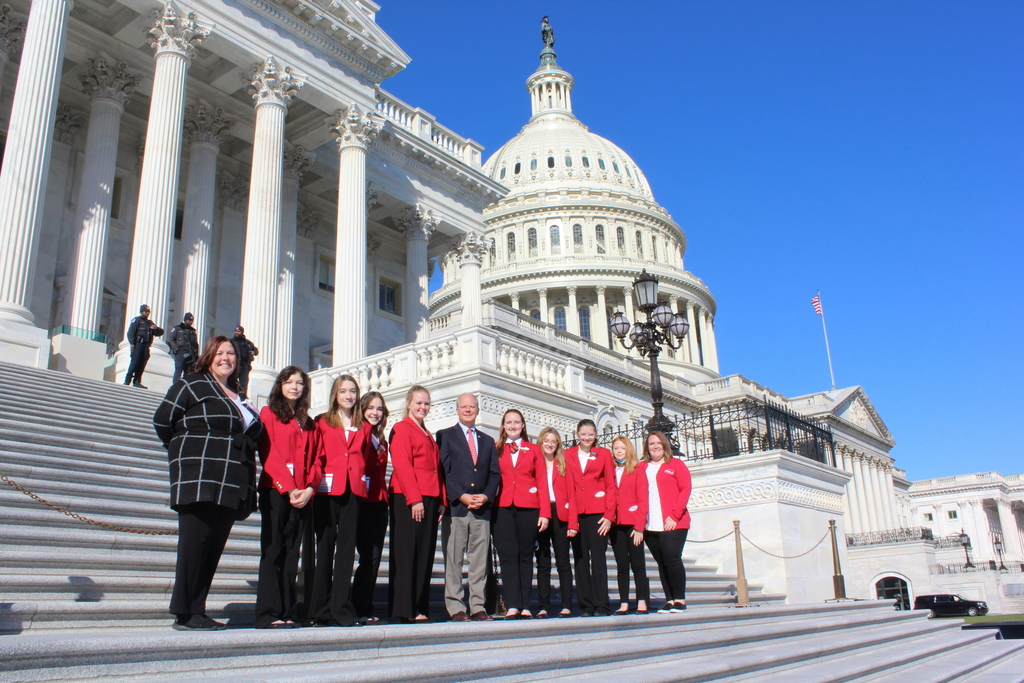 GCHS FCCLA on Capitol Steps with Rep Guthrie